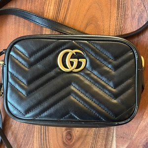 Gucci GG Marmont Mini Shoulder Bag